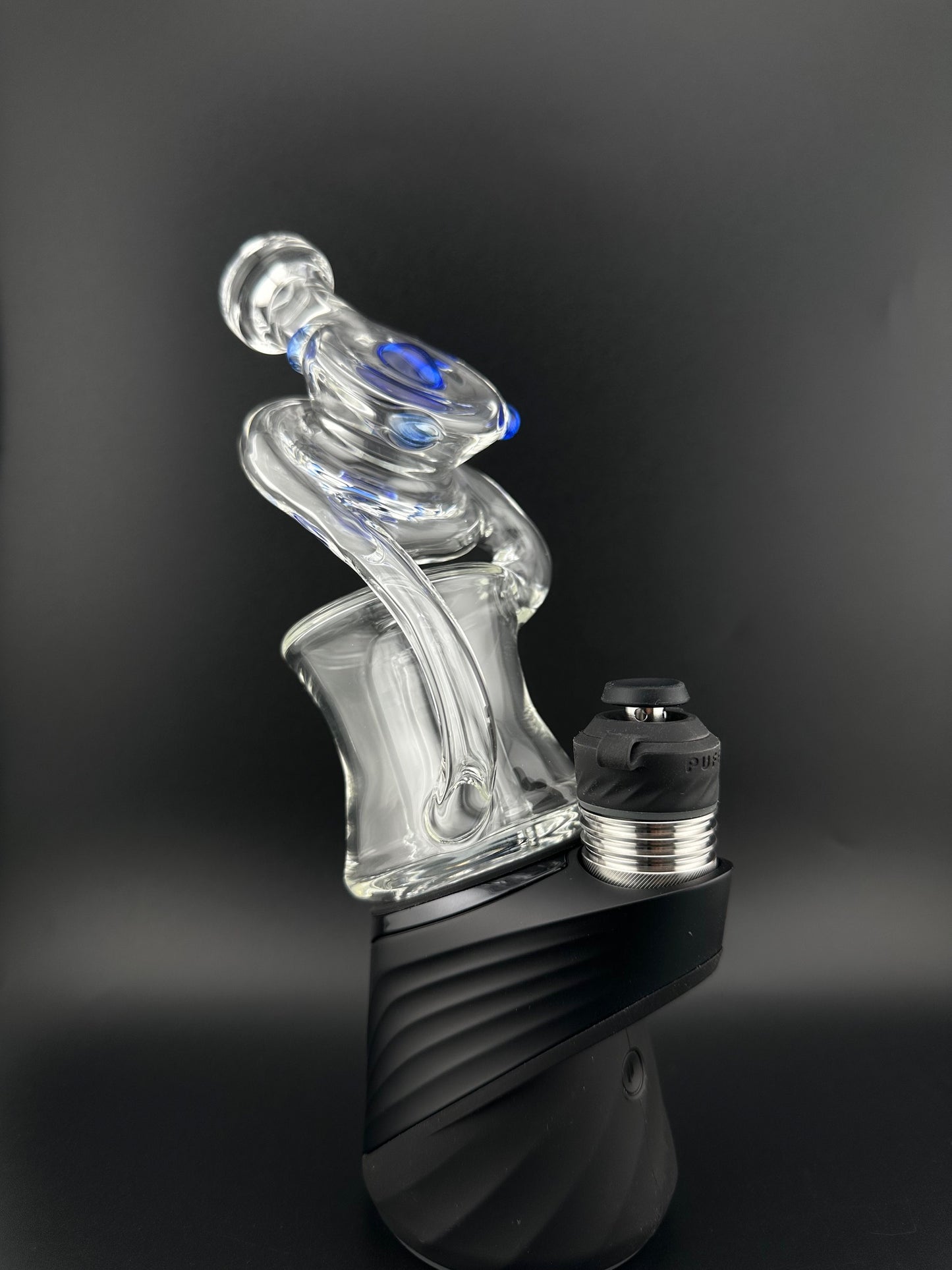 ERY GLASS LEAN BACK RECYCLER PUFFCO TOP
