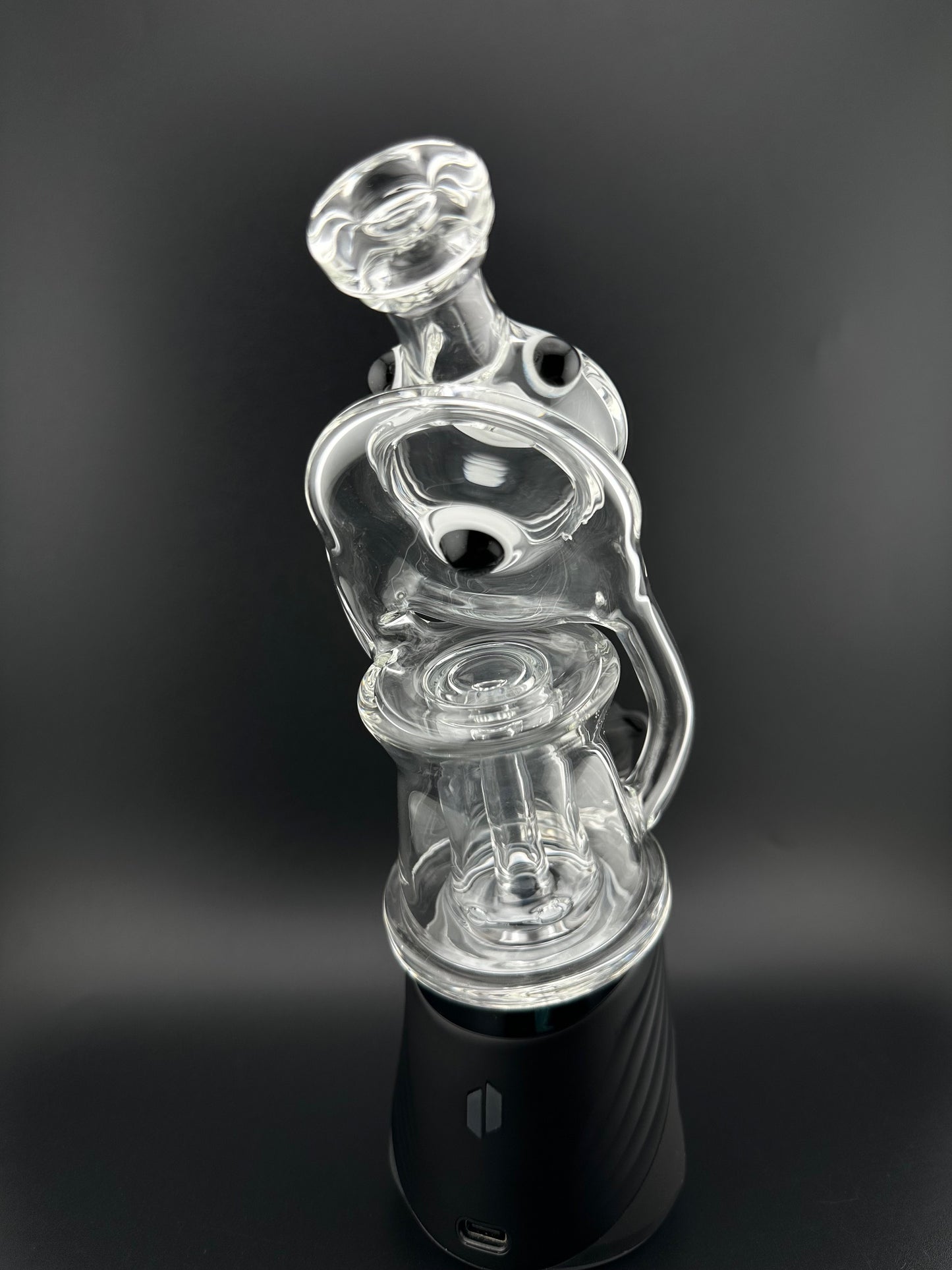 ERY GLASS LEAN BACK RECYCLER PUFFCO TOP