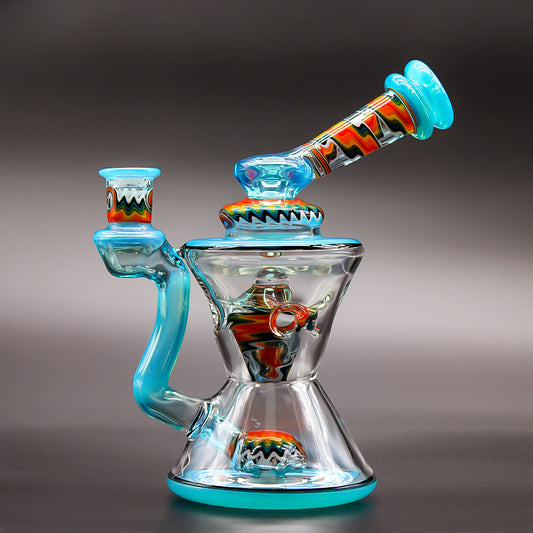 PRIO GLASSWORKS PYLON