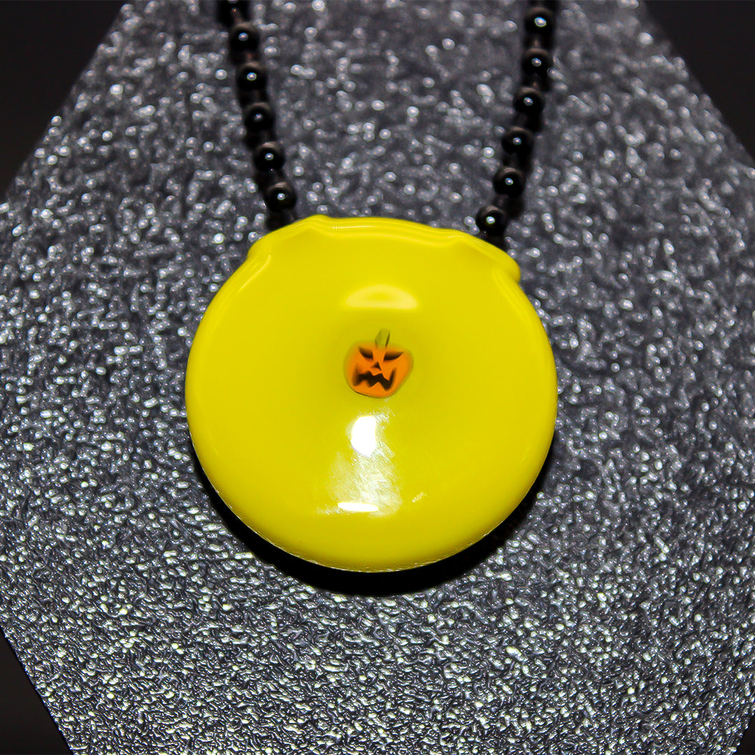 CRYPTID GLASS HOLLOWEEN PENDY