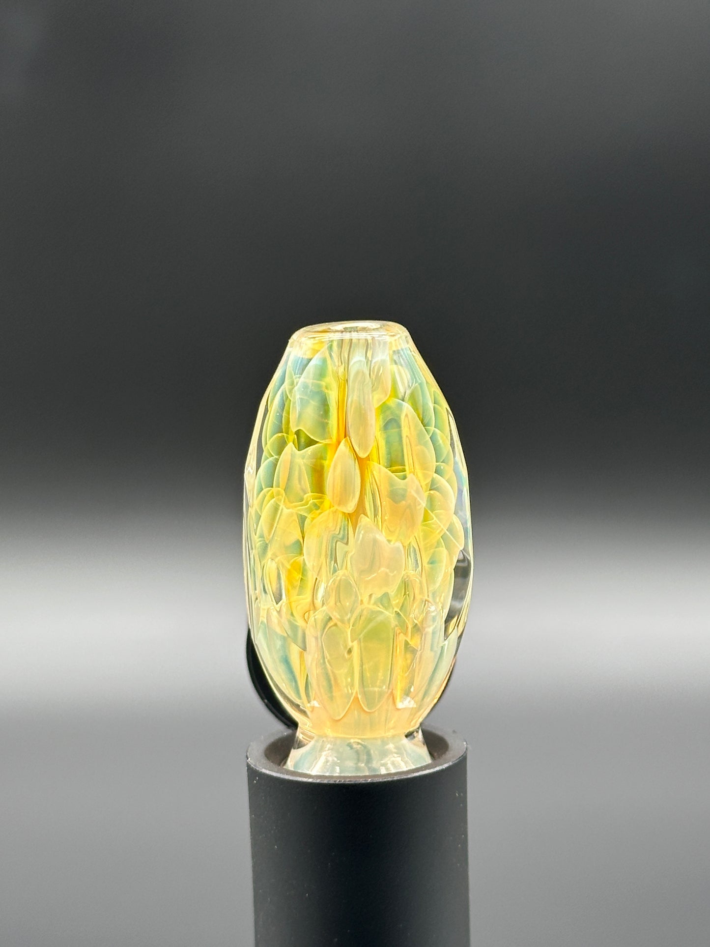 GREEN FOREST GLASS FACETED PIVOT TOP