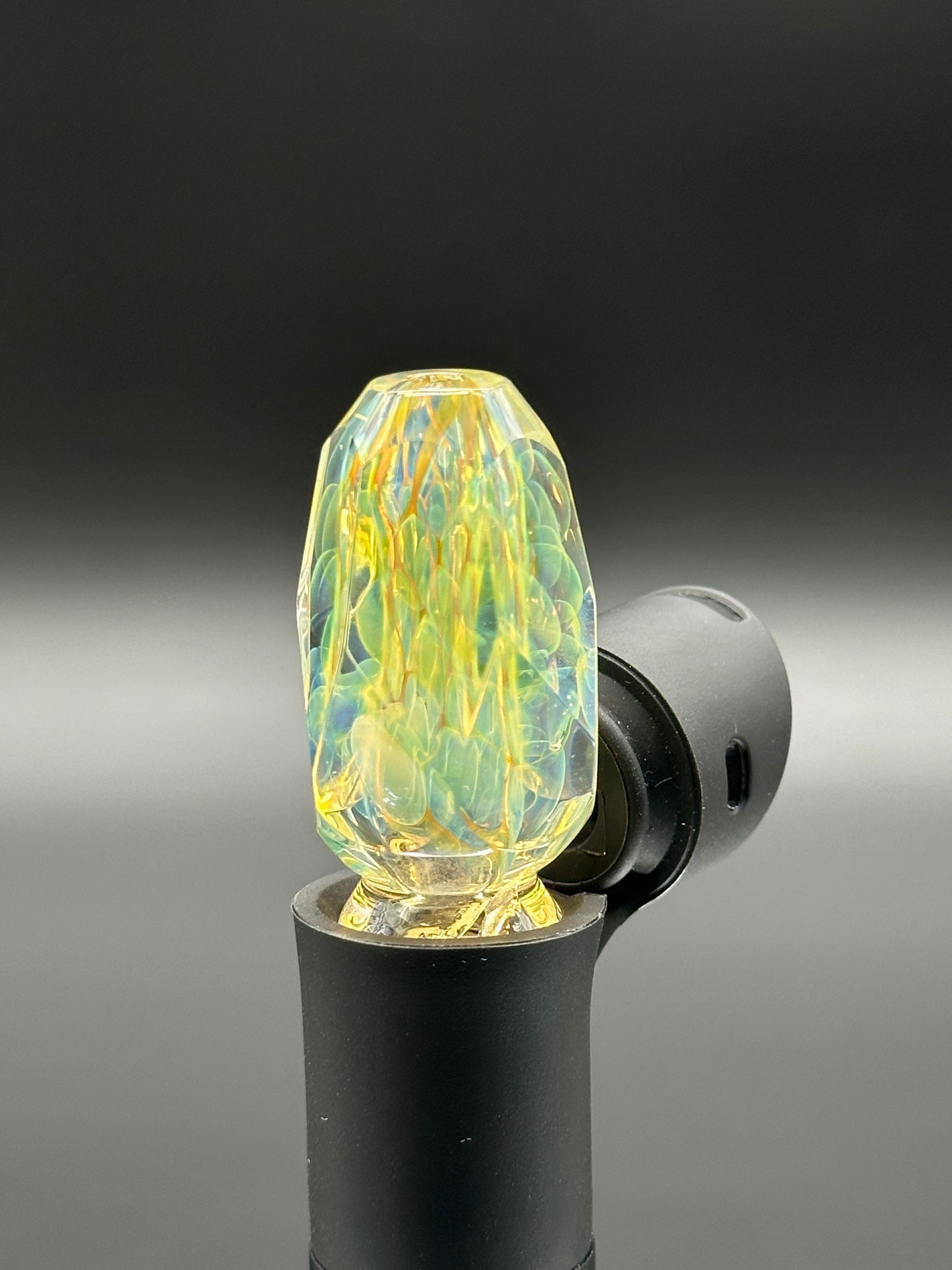 GREEN FOREST GLASS FACETED PIVOT TOP