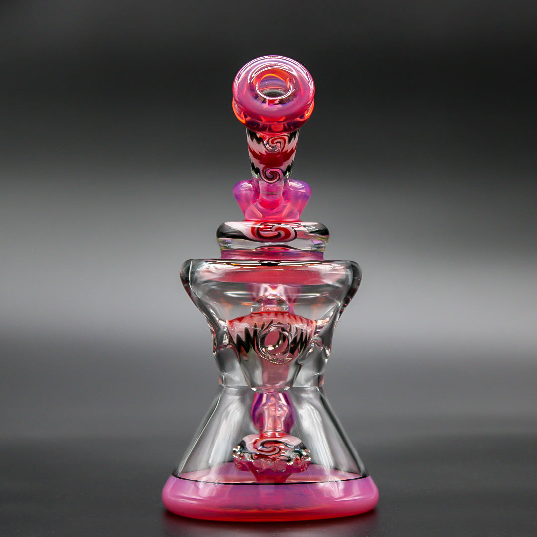 PRIO GLASSWORKS PYLON