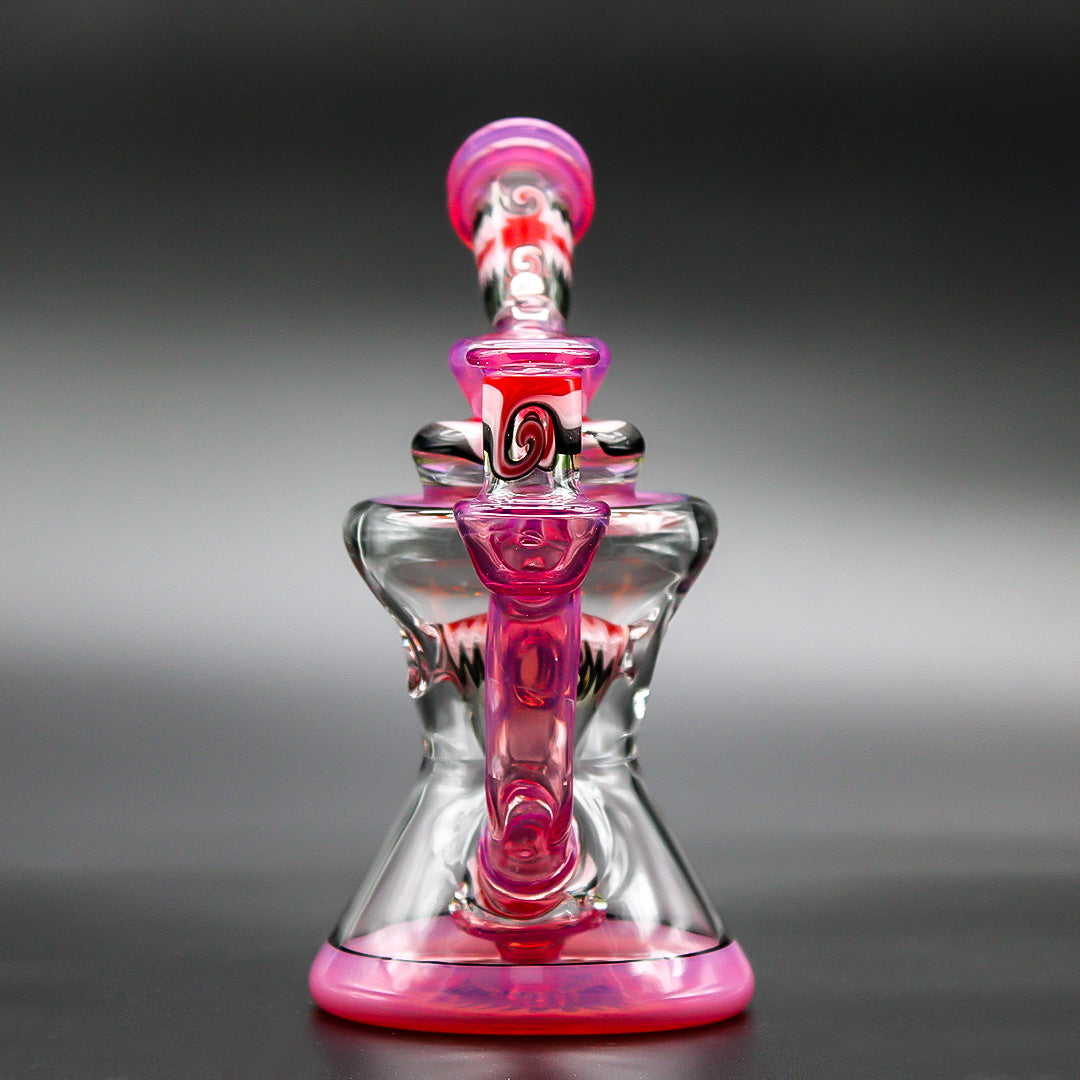 PRIO GLASSWORKS PYLON